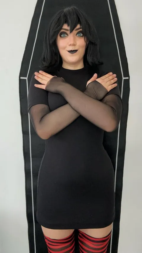 Mavis [Hotel Transylvania] by FLEURXY