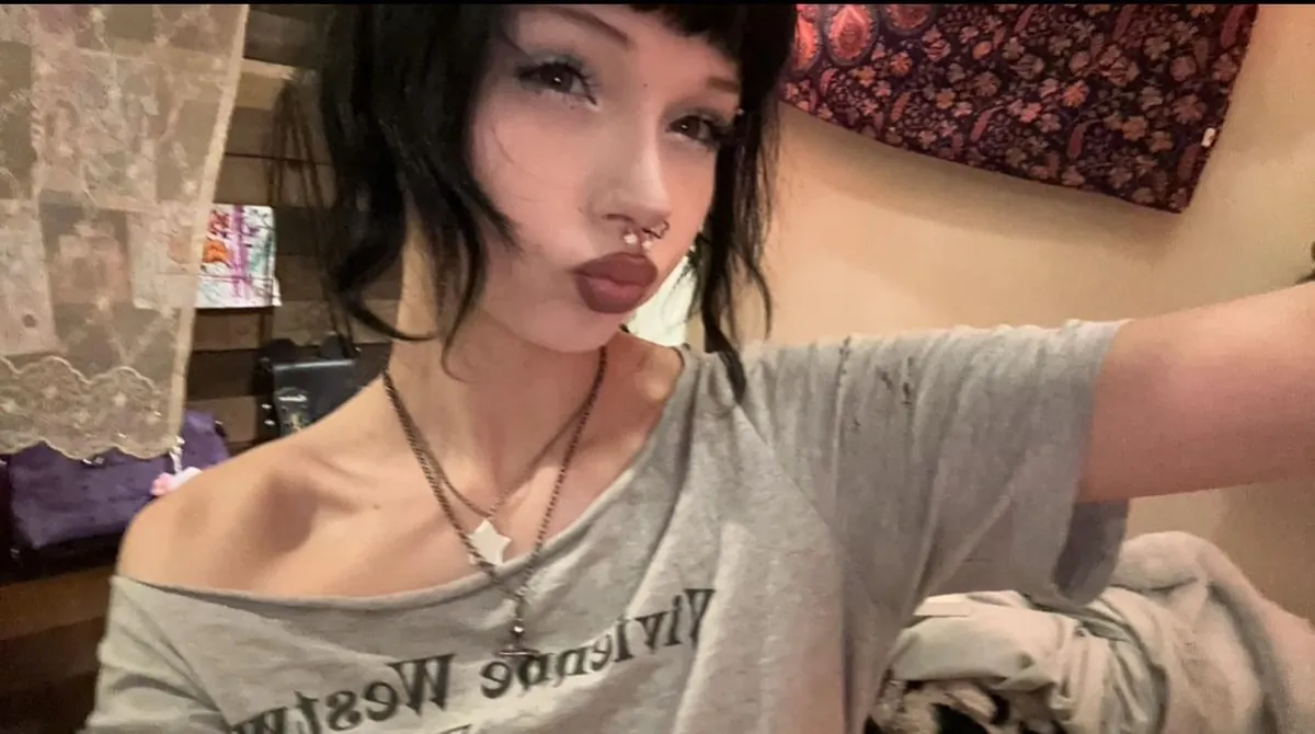 18f ruin my weekend please xD