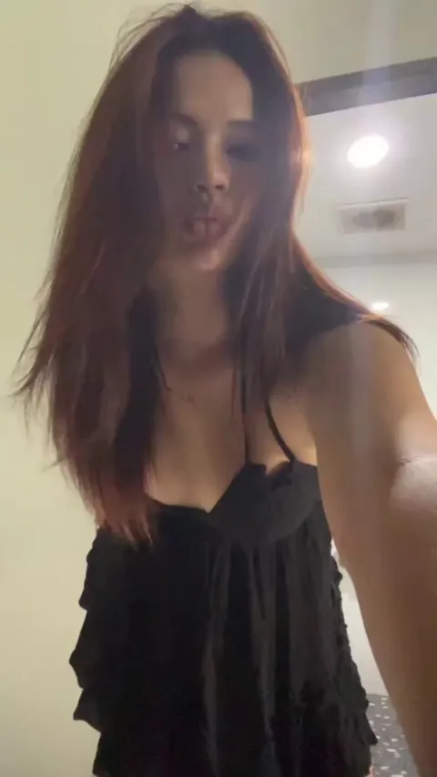 Be honest, do older guys get turned on by girlcocks?