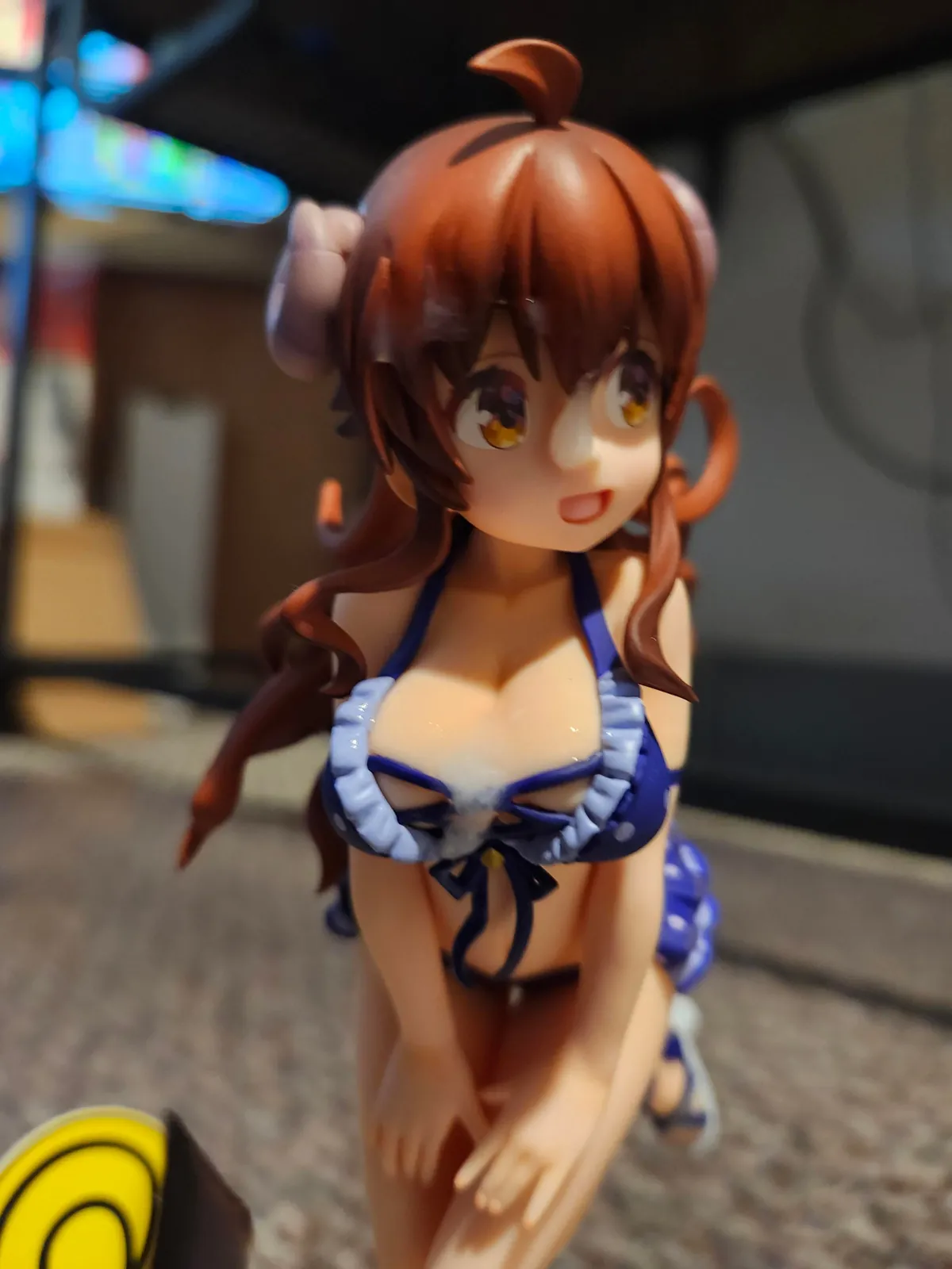 Shamiko's covered titties