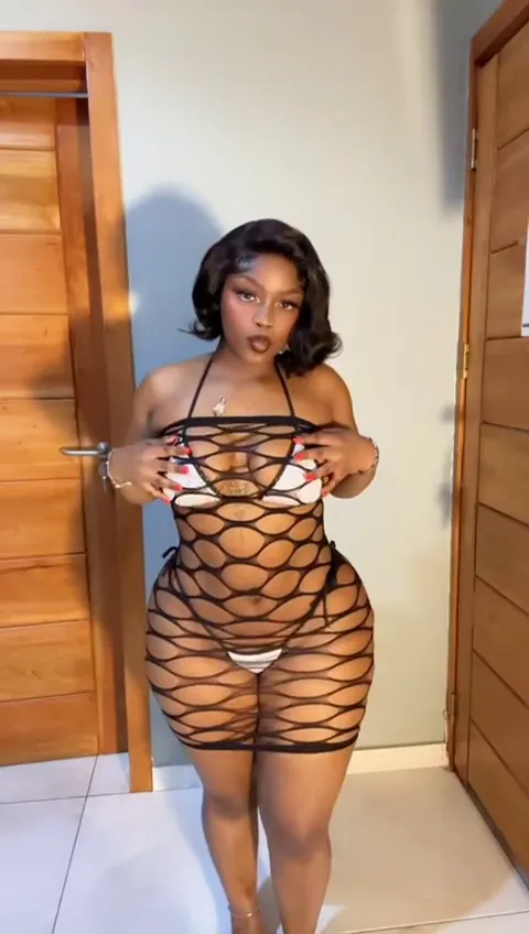 Would you kiss my Lips or my Ass?