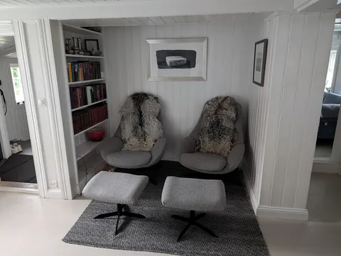 I made a reading nook. Swipe for before picture.
