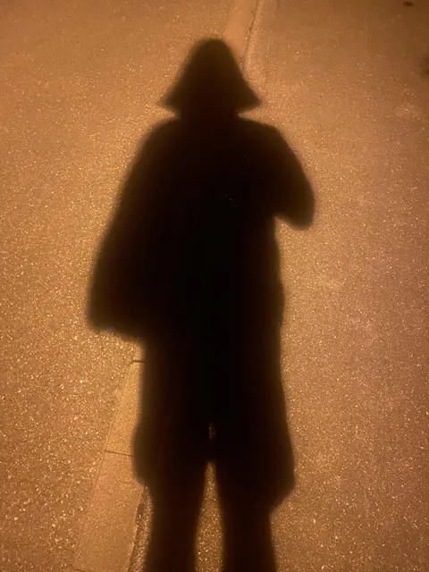 My shadow looks like darth vader