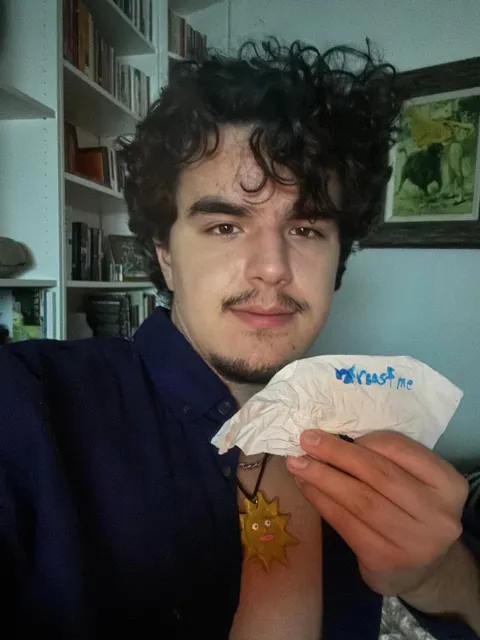 please don’t make fun of the necklace my daughter made for me