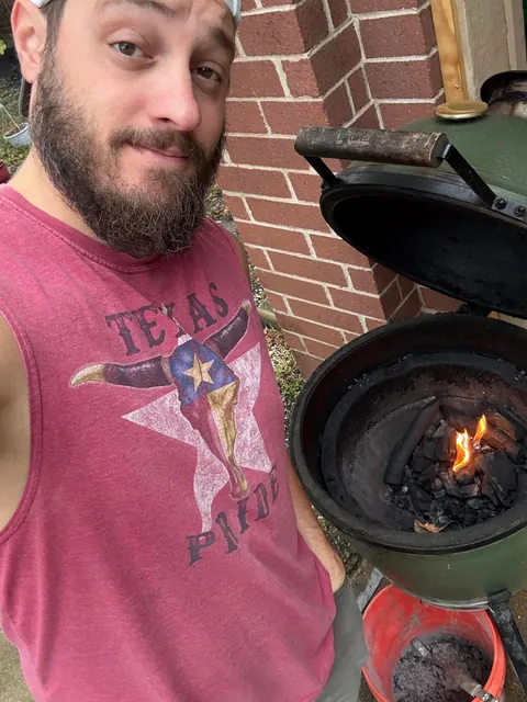 [Homemade] Smoked beef sandwich on pretzel bun