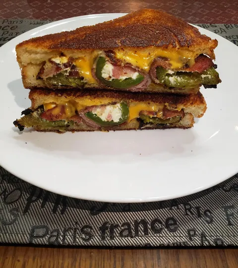 [Homemade] Bacon Jalapeno Popper melt