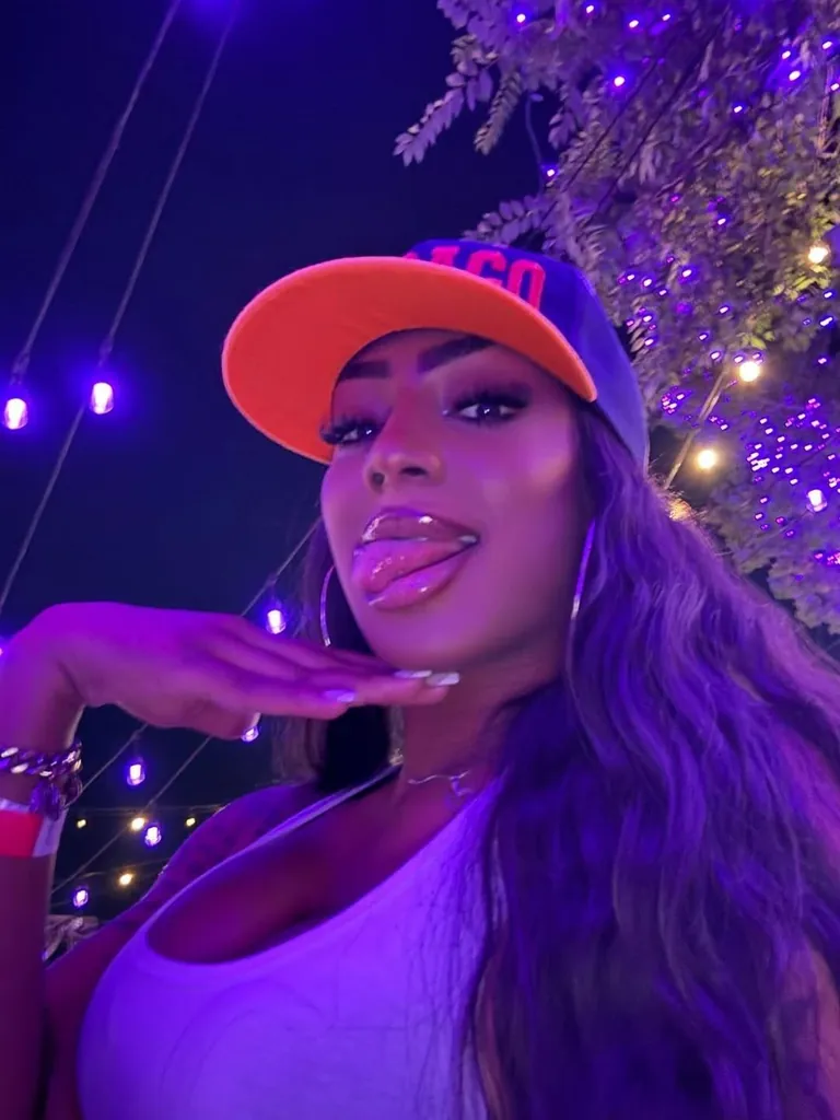 You can choose (5) Mon-Fri.😈