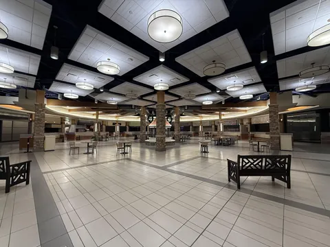 My towns dying mall has zero open restaurants in the food court