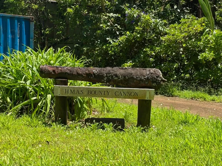 Visiting Pitcairn island