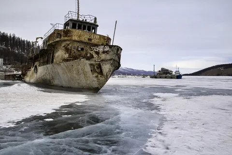Mongolia in winter - the frozen wonderland