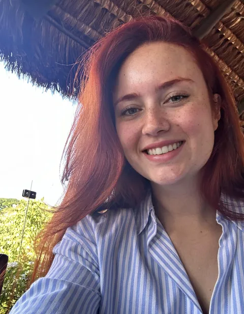 No makeup, no filter and many freckles 