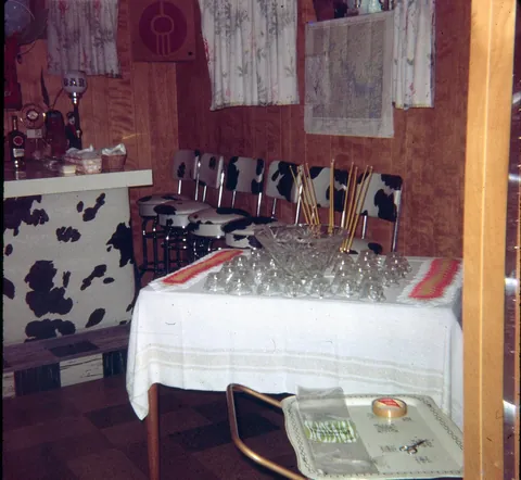 Lots to Unpack –Detailed &amp; Mysterious Vintage Images, 1910-1977