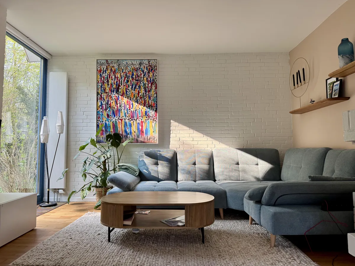 Just noticed the light shining nicely into my living room