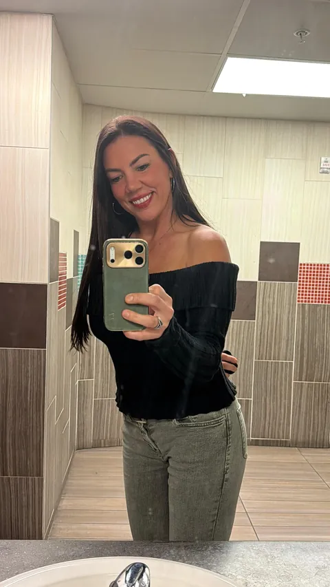 Do you find my body fuck worthy enough?