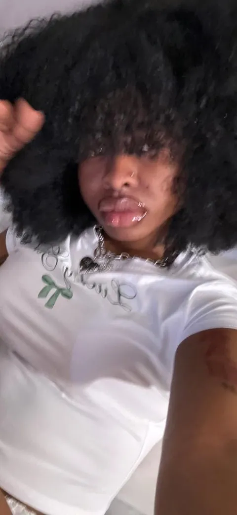 Her Lips Got Me Going Crazy 🍆💦🥜🥜😵‍💫