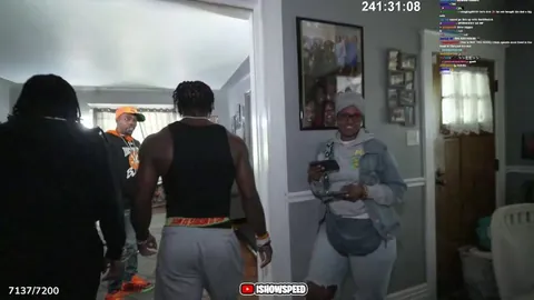 Ishowspeed met his sister for the first time at a family reunion and they look identical