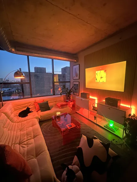 Cozy Chicago corner [oc]