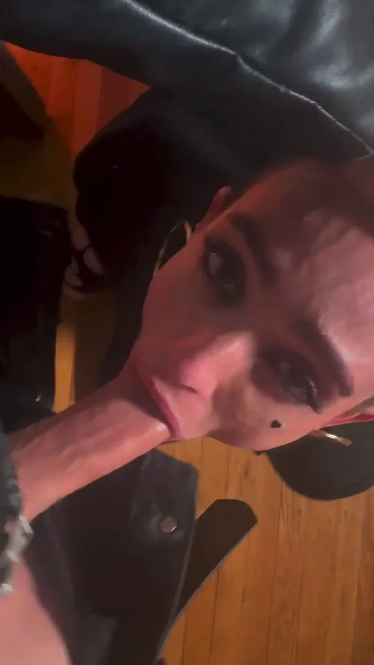 Amateur GIF by taylor__zahn