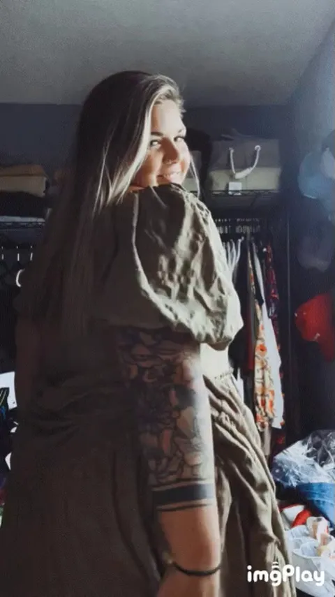 Let’s fuck on the first date 🥰