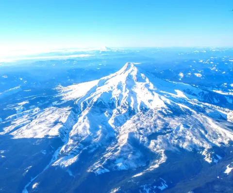 Mt Hood, Oregon [OC] [2457 x 2038]