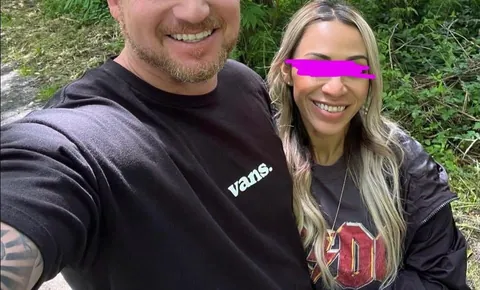 [34/36] [MF4M] San Fernando Valley • Hubby and I looking for couples or single males !