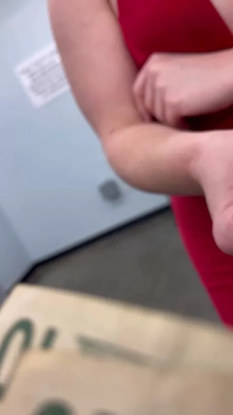 Visit to the local bookstore in Raleigh. This was my friends first visit! I had to show her the ropes!