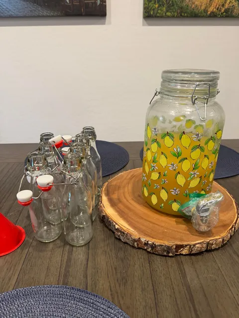 [Homemade] Limoncello