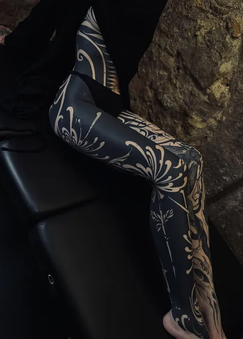 Blackwork ornaments, healed, done by Danylo Shvarov (me) in Warsaw, Poland.