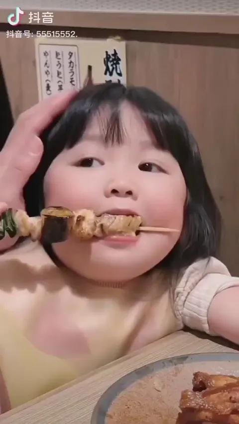 Beautiful moments exhibited in artwork