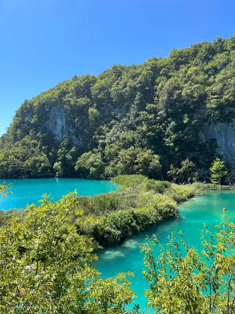 The most beautiful place for me! A guide to📍Plitvice Lakes National Park, Croatia 🇭🇷