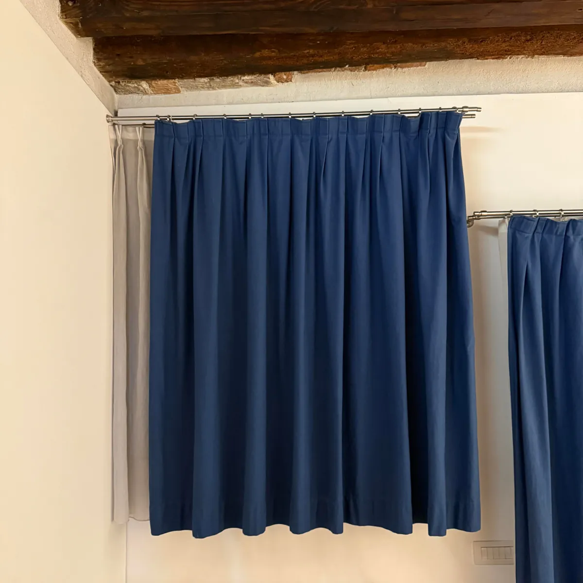 Here’s what’s behind the bedroom curtains in my Venice Airbnb