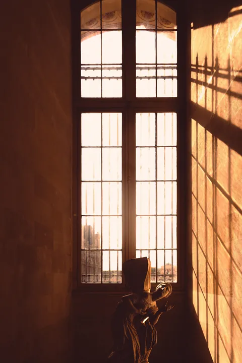 I went to the Louvre (Paris) during golden hour