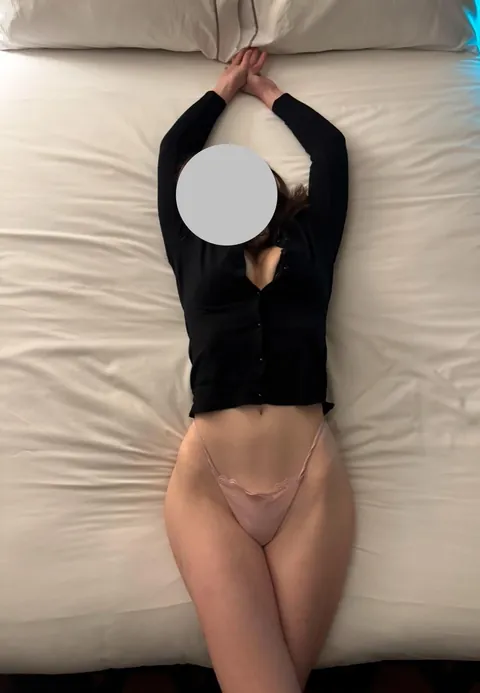 We took a little day trip today to have some fun. This was the first time I’d squirted with anyone other than hubby. I took two loads, and then hopped in the shower with our friend ;)