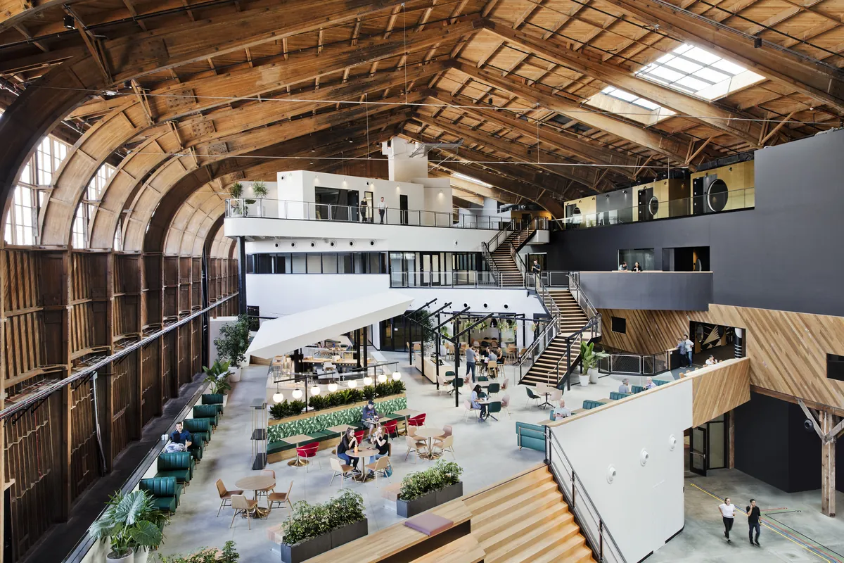 Google's new LA Office inside the restored historic hangar built by Howard Hughes in 1943 [3000×2000]