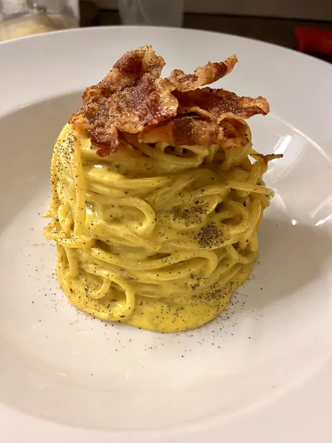 [pro/chef] My Carbonara with Crispy guanciale!