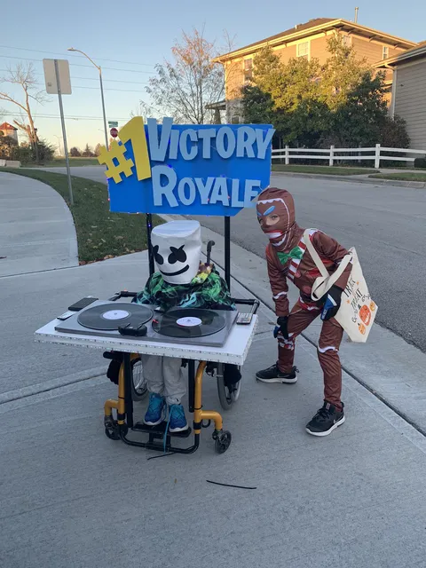 Yes we all hate Fortnite, I understand. But respect to the kid.