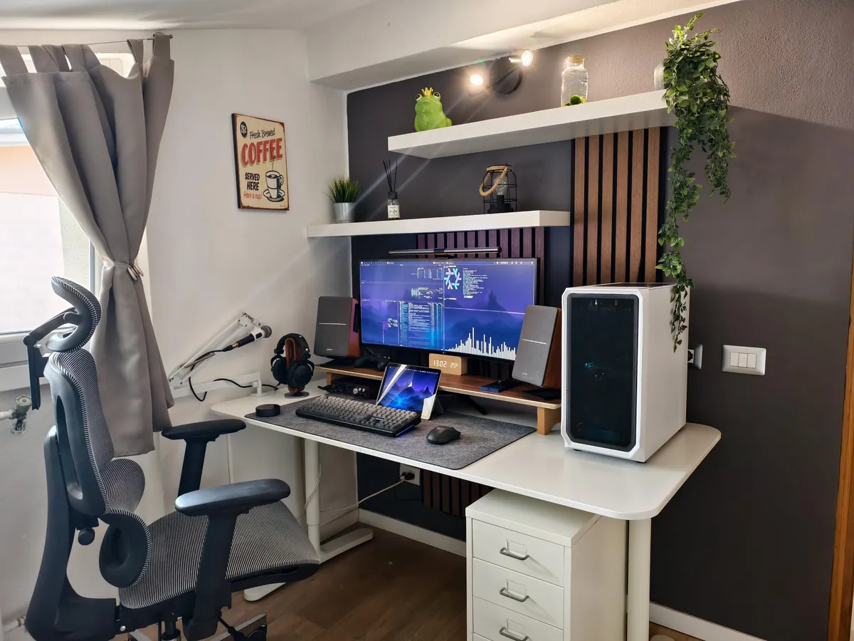 My new Work and Gaming station