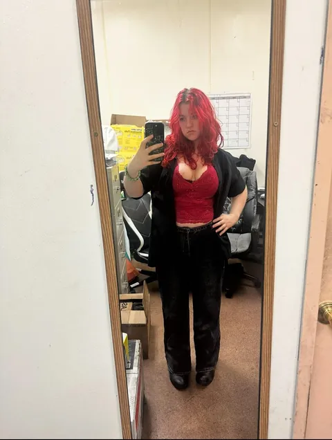 20 Female. Roast me so hard plz plz plz