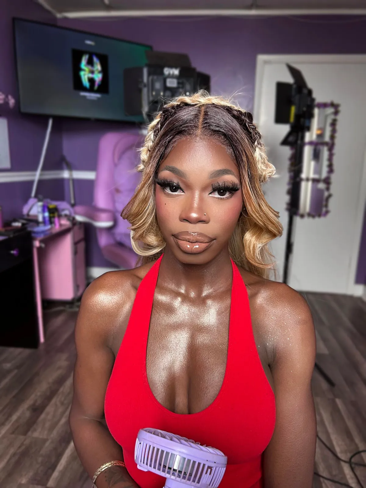 my client requested a “barbie doll inspired” glam and i think i delivered 🥰🌺