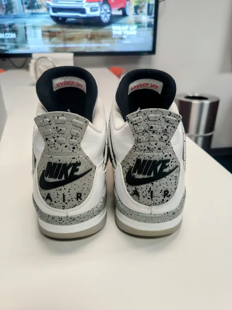 FINALLY GOT MY HANDS ON THESE...WHITE CEMENT 4'S