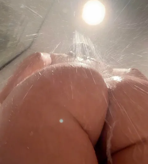 [f] cum in the shower w me! 💦❤️