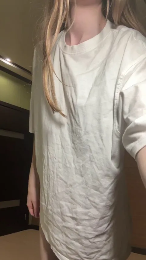 College girls taste absolutely delicious