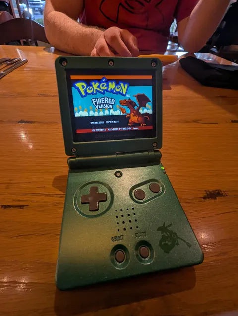 145 Hours On Pokemon Fire Red Before the Elite 4, Here's My Team!