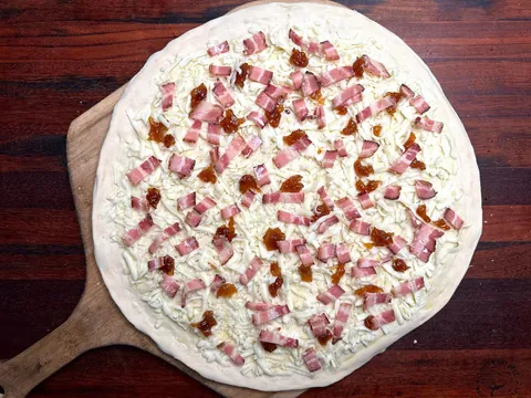 [Homemade] fig jam and bacon pizza