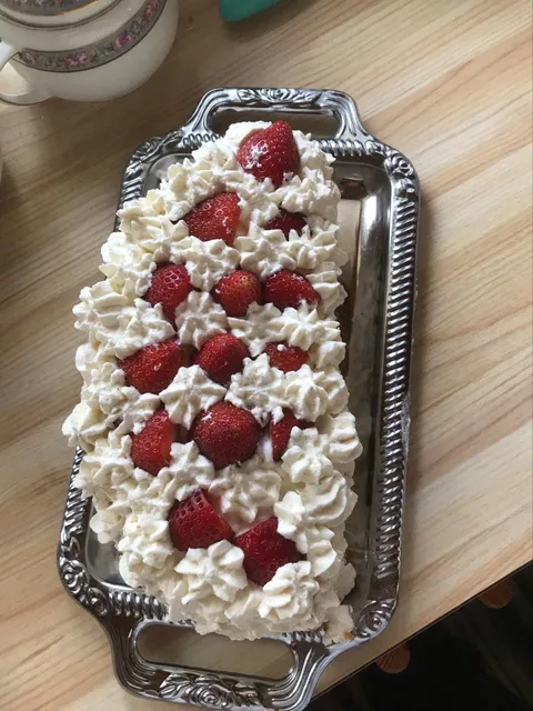 For my mothers birthday/mother’s day, my dad always bakes her a cake and picks her flowers and wakes her up singing with breakfast in bed. She requested wild strawberry cake (smultron) for Mother’s Day, so he made her one. They are in their 70s and have been married close to 50 years. [OC]