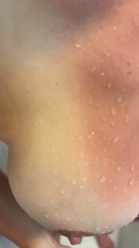 Boring older MILF tries her best to pull that cum out