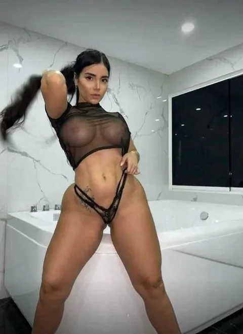 Play a little game with mommy~ 🤭 Tell me your favourites, and I may use it to ruin you completely~ 💋