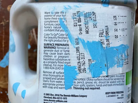 TIL Sherwin-Williams paint samples are not real paint