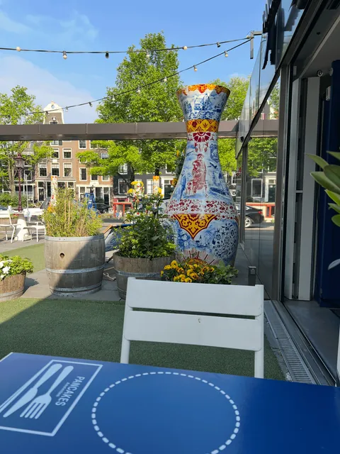 Last minute trip to Amsterdam, Netherlands