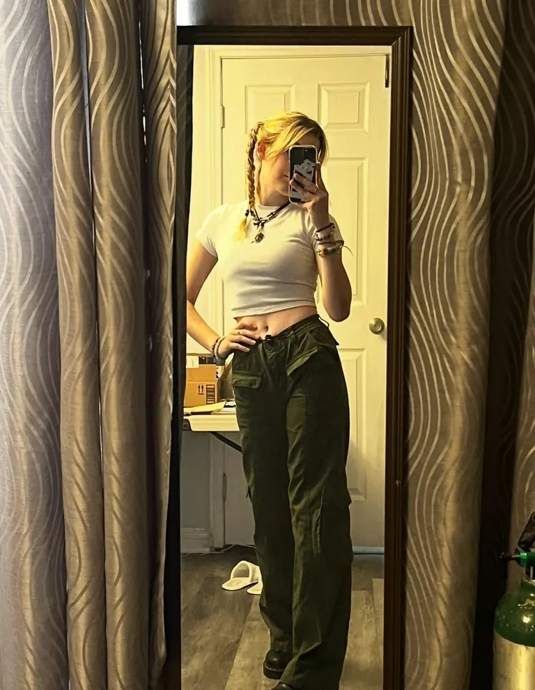 19F, go for it baddies